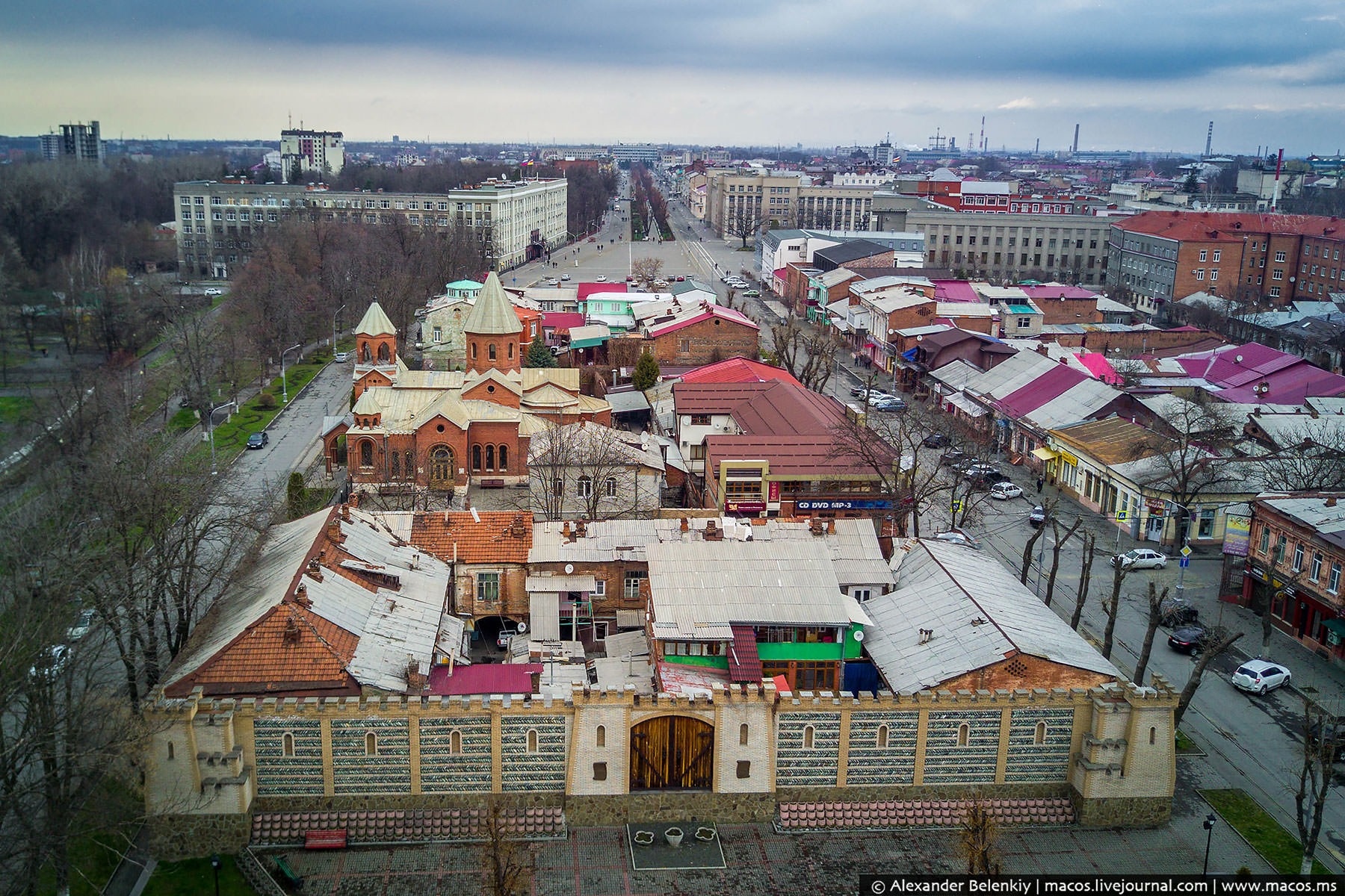 Город кавказской национальности