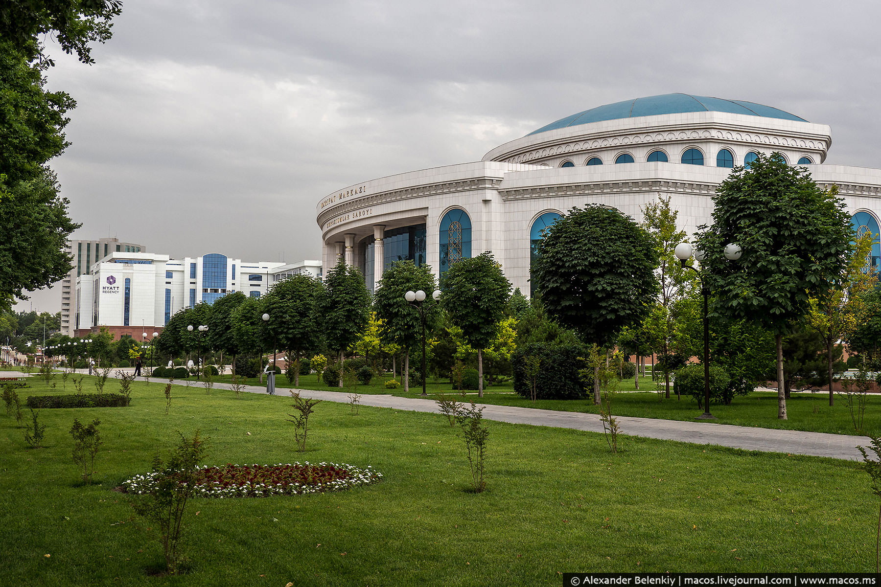 Узбекистан Ташкент белый дом